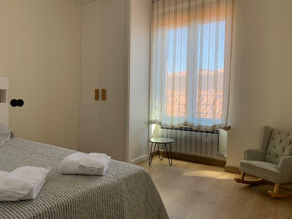 Apartamentos M.Bell León Eksteriør billede