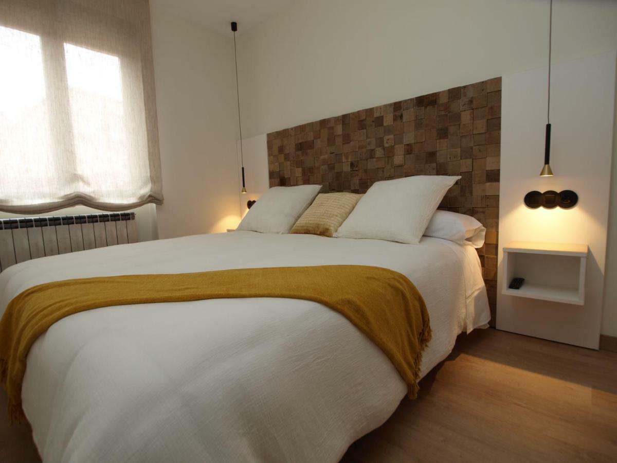 Apartamentos M.Bell León Eksteriør billede